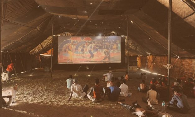 ಟೆಂಟ್ ಸಿನಿಮಾನೂ ಮತ್ತು ಪೊರಕೆ ನ್ಯೂಸೂ