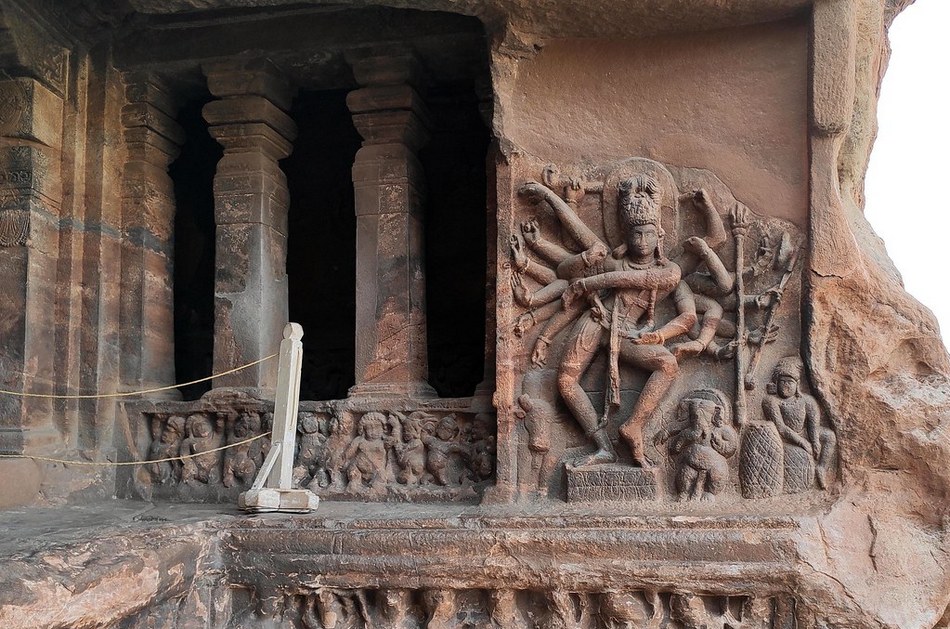 ಹತ್ತನೆ ಶತಮಾನ: ಹಿಂದೂ ಸಂಸ್ಕೃತಿಯ ಮಹತ್ತರ ವಿಸ್ತಾರ