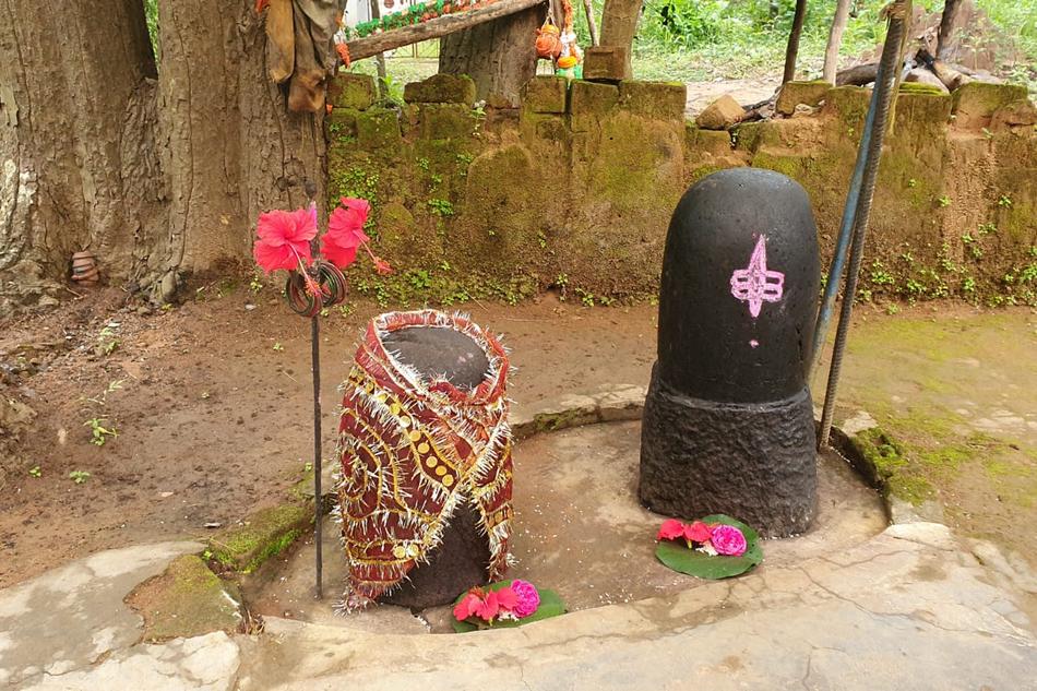 ರೂಪಾತೀತ, ಗಾತ್ರಾತೀತ, ಕಾಲಾತೀತ ಶಿವ….