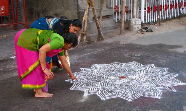 ಸೋಕಿದ ಕಹಿಯನ್ನು ಒಳಗಿಳಿಸಿಕೊಳ್ಳದೆ, ಸಿಹಿಯನಷ್ಟೇ ಹಂಚುತ್ತಾ….