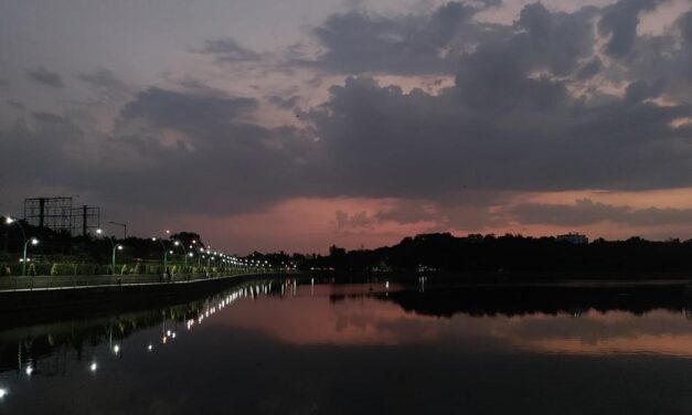 ಸ್ಯಾಂಕಿ ಟ್ಯಾಂಕ್ ಎಂಬ ಬೆಂಗಳೂರಿಗರ ಕಾಶಿ!: ದೀಪಾ ಫಡ್ಕೆ ಬರಹ