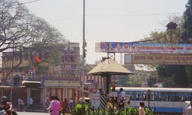 ಥಿಯೇಟರ್‌ನಲ್ಲಿ ಕನ್ನಡ ಢಿಂಢಿಮ….: ಎಚ್.ಗೋಪಾಲಕೃಷ್ಣ ಸರಣಿ