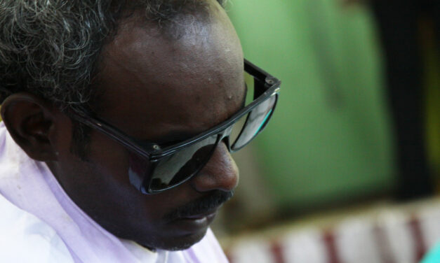 ಯಾರು ಕುರುಡರು?: ಮಹಮ್ಮದ್‌ ರಫೀಕ್‌ ಕೊಟ್ಟೂರು ಬರಹ