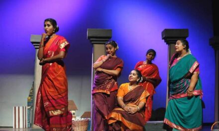 ನಗೆಗಡಲಲಿ ಚಿಂತನೆಯ ಅಲೆ: ರವಿಕುಮಾರ ಬರಹ