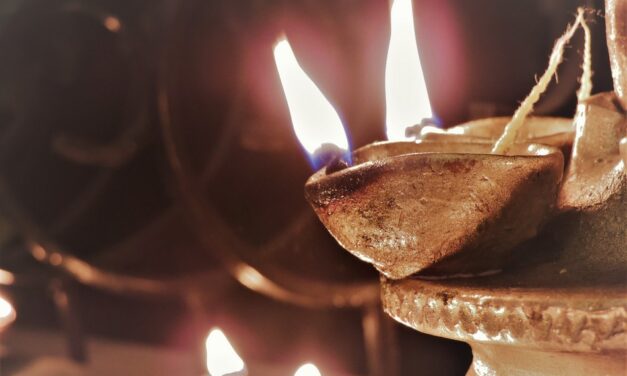 ದೀಪಾವಳಿ ಹಬ್ಬದ ಆ ದಿನದ ನೆನಪು: ಮಾರುತಿ ಗೋಪಿಕುಂಟೆ ಬರಹ