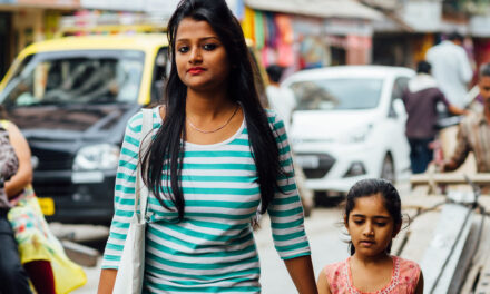 ಹೆಣ್ಣಿನ ಉಡುಪು ಎಂಬ ಯುದ್ಧಭೂಮಿ: ಡಾ.ಎಲ್.ಜಿ.ಮೀರಾ