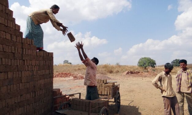 ಮಲ್ಲಯ್ಯನ ಮರಳು ತಕರಾರು: ಎಚ್.ಗೋಪಾಲಕೃಷ್ಣ ಸರಣಿ