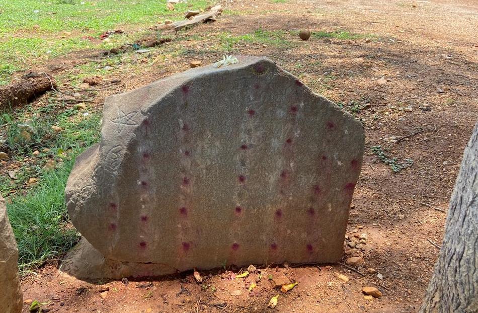 ಕದರಪ್ಪನ ಗುಡೀ‌ ಮುಂದ್ಲ ಕಲ್ಲು: ಸುಮಾ ಸತೀಶ್ ಸರಣಿ