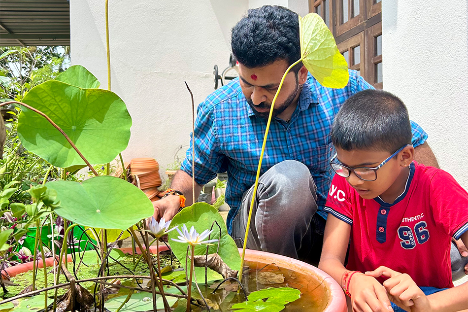 ತಾವರೆಯ ಧ್ಯಾನ: ರವೀಂದ್ರ ನಾಯಕ್ ಸಣ್ಣಕ್ಕಿಬೆಟ್ಟು ಲಲಿತ ಪ್ರಬಂಧ